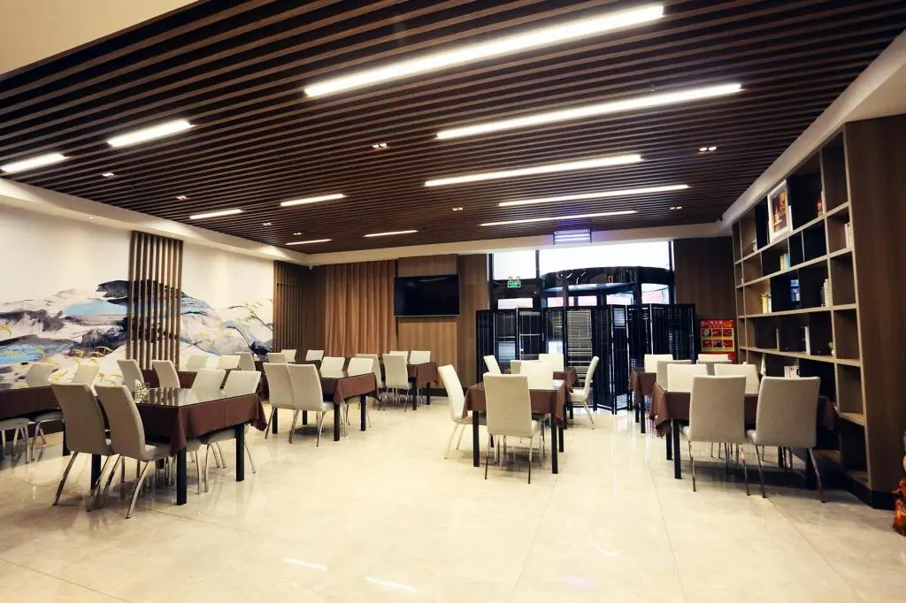 Фусинь: Starway Hotel Fuxin Liberation Square