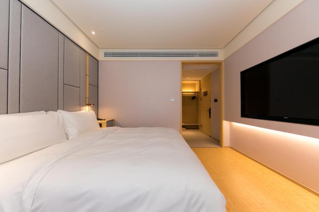 Нанкин: Ji Hotel Nanjing Mochou Road