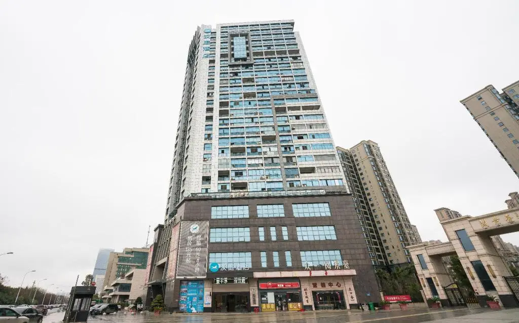 Hanting Hotel Nanchang Aixihu East Metro Station — фото 1