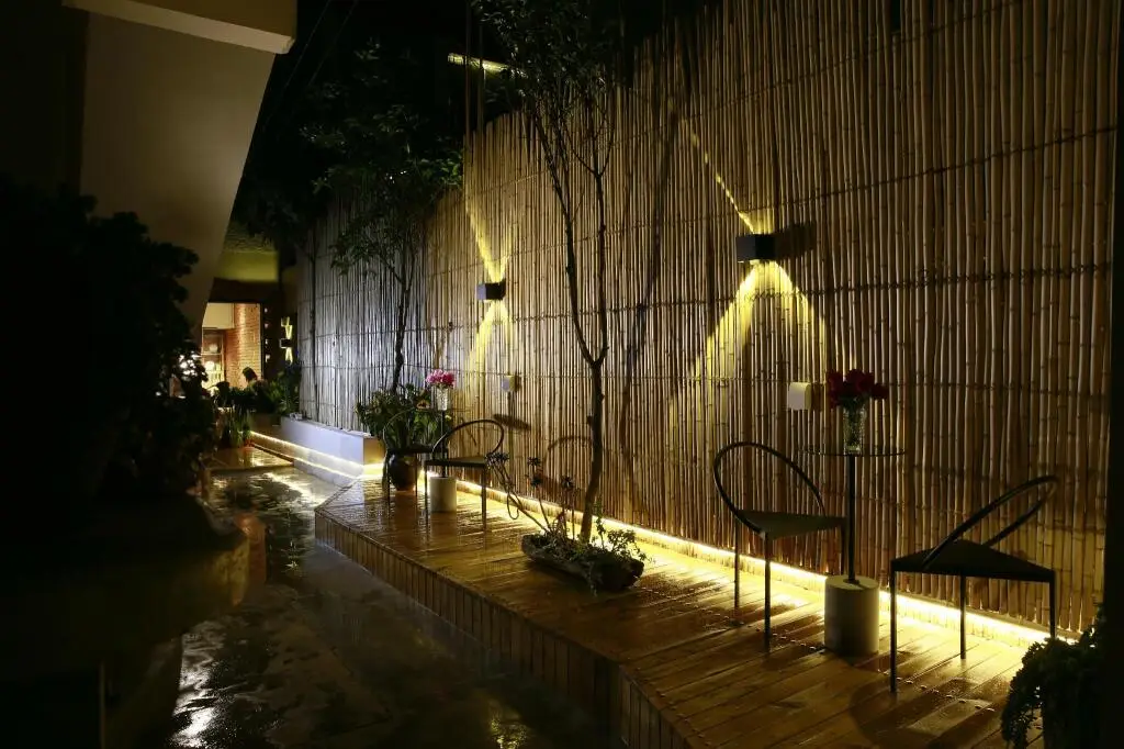 Куньмин: Hanting Hotel Kunming North Railway Station Metro Station