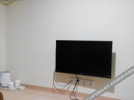 Кайфын: Starway qingju Hotel
