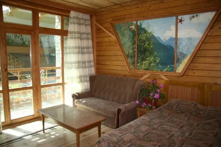 Гаспра: Mini-hotel Knyajiy Grad
