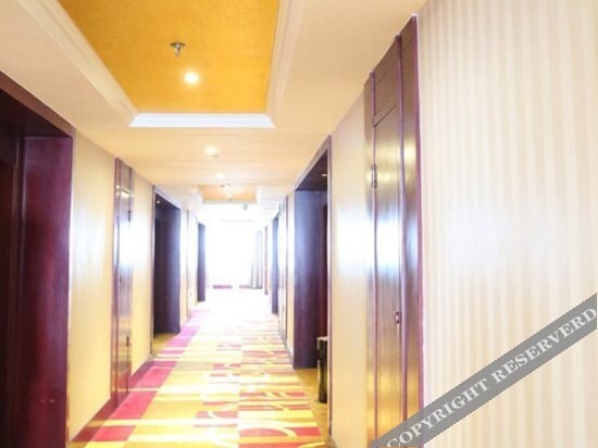 Цзясинь: Elan Hotel (Haining Haichang South Road Leather City)