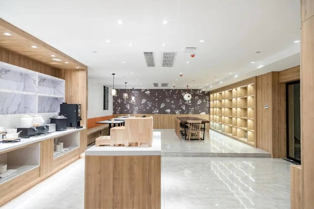 Шиянь: Hanting Hotel Shiyan Tianjin Road