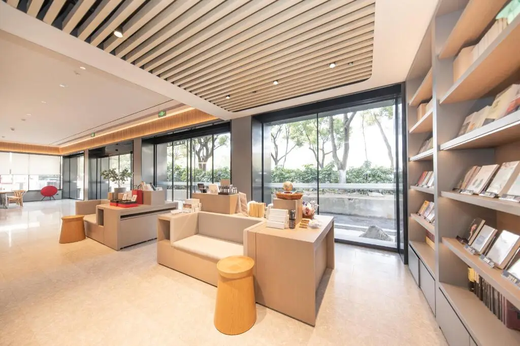 Уси: Ji Hotel Wuxi Nanchan Temple