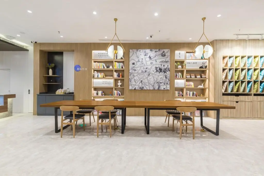 Лаиву: Hanting Premium Hotel Jinan Laiwu Changshao Bei Road
