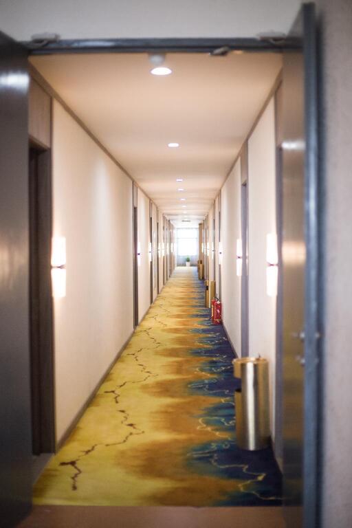 Нинбо: Elan Inn Ningbo Beilun Port
