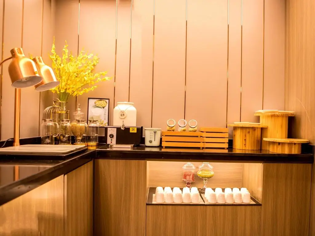 Куньмин: Hanting Hotel Kunming New luoshi Bay