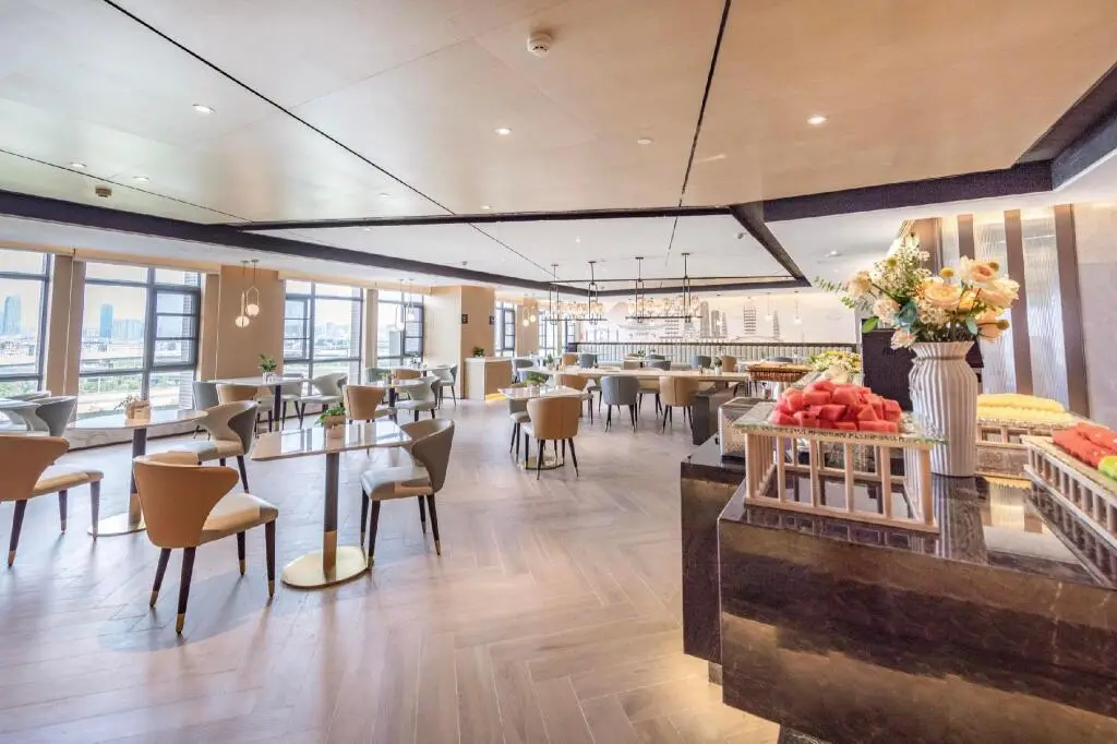 Куньмин: Atour Hotel Kunming Dianchi Daguan Park