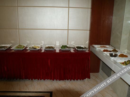 Вувэй: Century Hotel (Wuwei Passenger Transport Center)