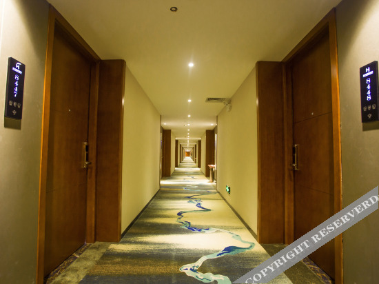 Дунгуань: Hongda Business Hotel