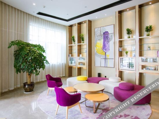 Цзясинь: Xinli Hotel Tongxiang