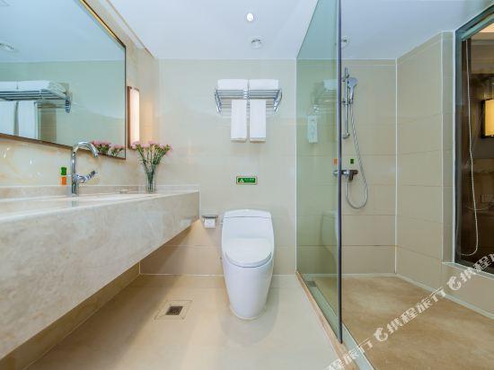 Сянфань: Vienna International Hotel (Xinwuzhong, Dengcheng Avenue, Xiangyang)