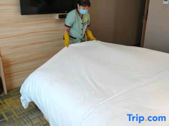 Учжоу: Huangyue Hotel (Wuzhou Arcade City)
