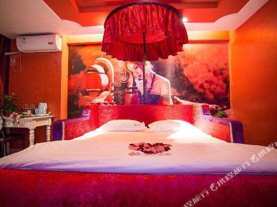Санья: Crystal Love Theme Hotel