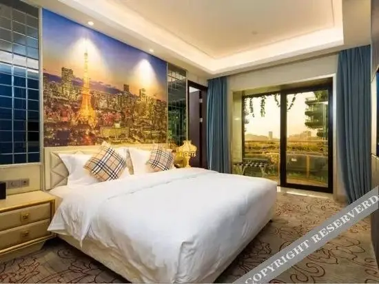 Санья: Lanmeng Zhuzhilian Holiday Hotel (Sanya Meili Zhiguan)