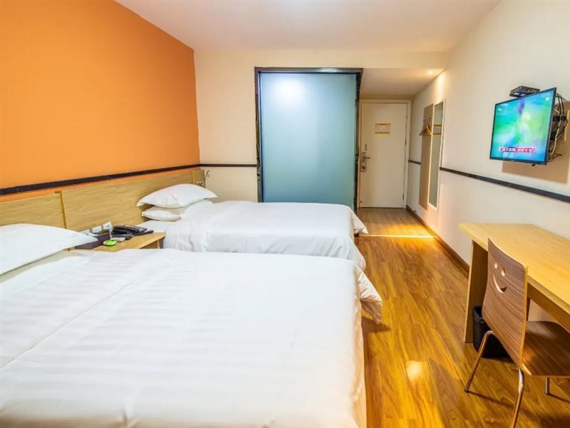 Гуанчжоу: Orange Fashion Apartment (Guangzhou Xiajiao Metro Station)
