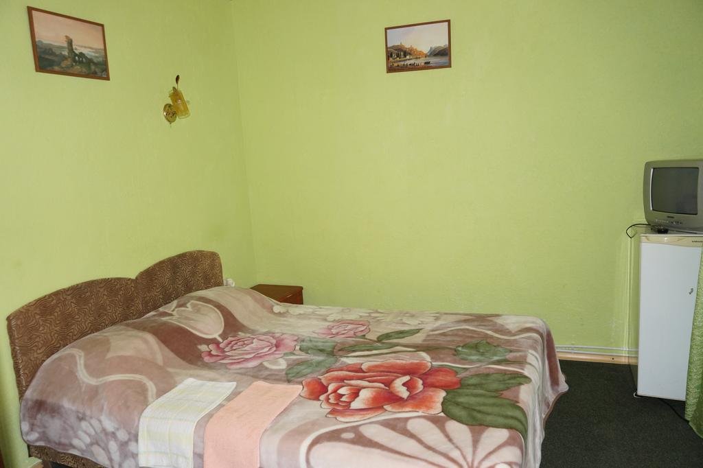 Севастополь: Uyutnaya Dacha Guest House