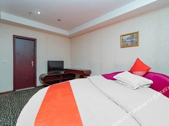 Чунцин: Chongqing Yuefeng Hotel