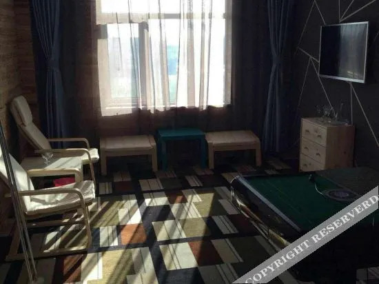 Пекин: Millet holiday inn pangge zhuang store