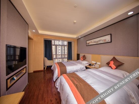 Чунцин: JUN Hotels
