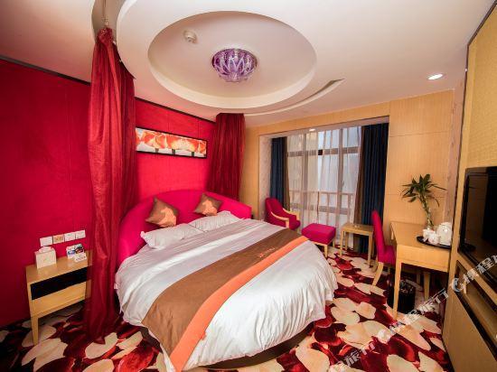 Чунцин: JUN Hotels
