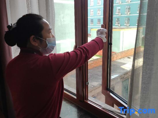 Пекин: James Joyce Coffetel (Beijing Tongzhou Universal resort)