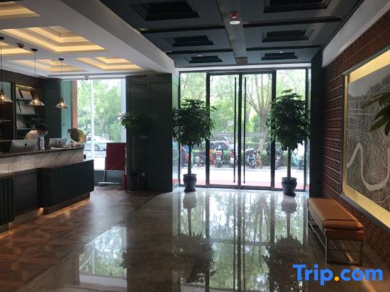 Цзинань: Mehood Theater Hotel (Jinan Quancheng Square)