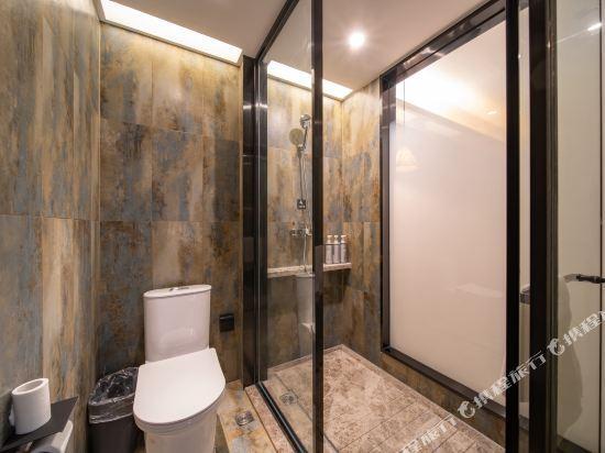 Цзинань: Mehood Theater Hotel (Jinan Quancheng Square)