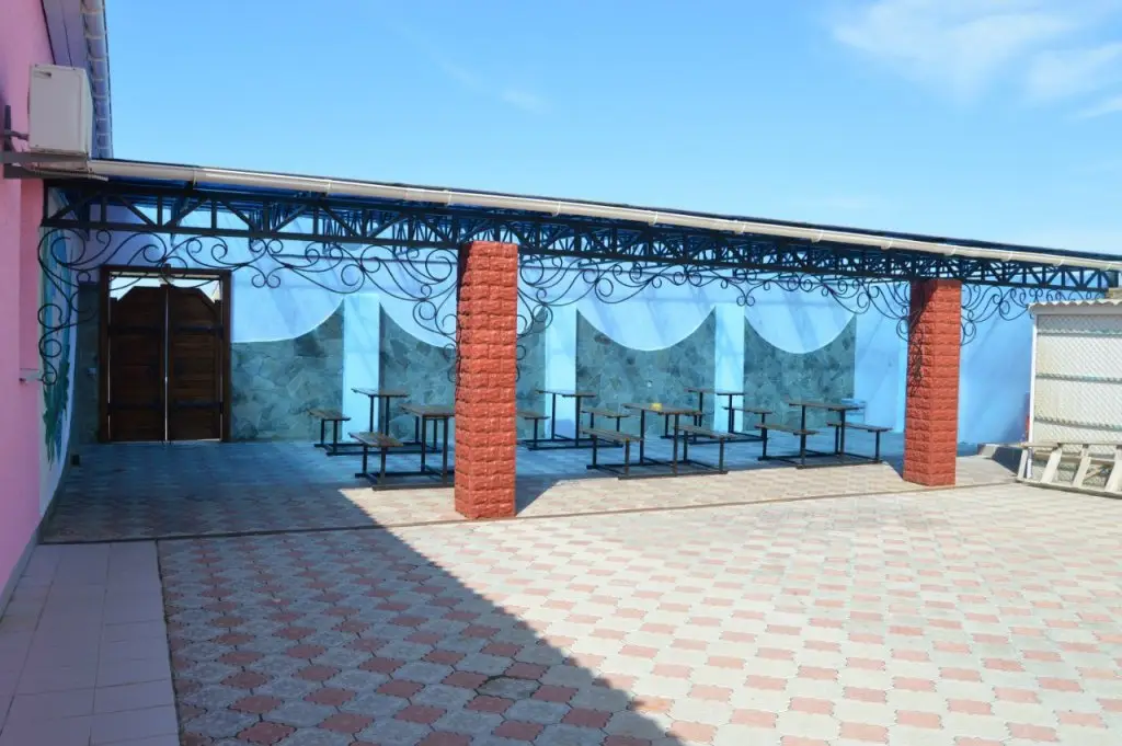 carousel image 2