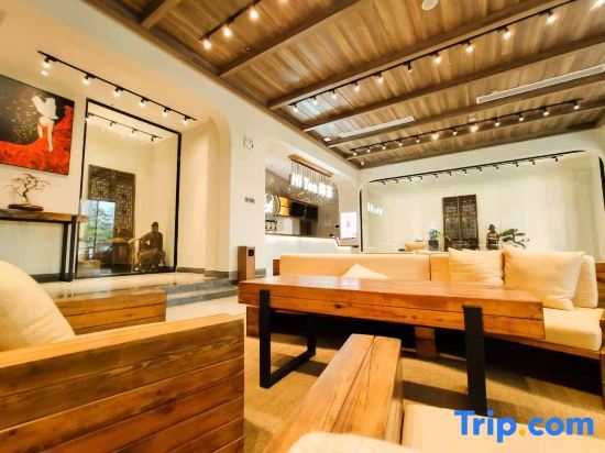 Хайкоу: Ziyou Island Hotel (Riyue Plaza, Haikou)