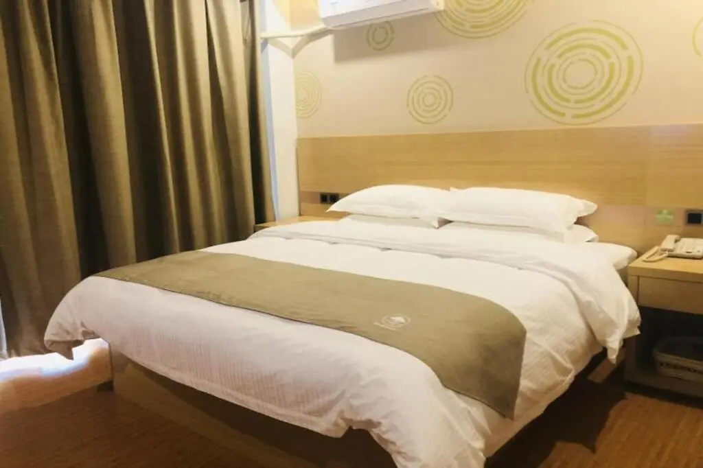 Цзинин: GreenTree Inn Jining Rencheng Area Jinyu Road Meikailong Express Hotel