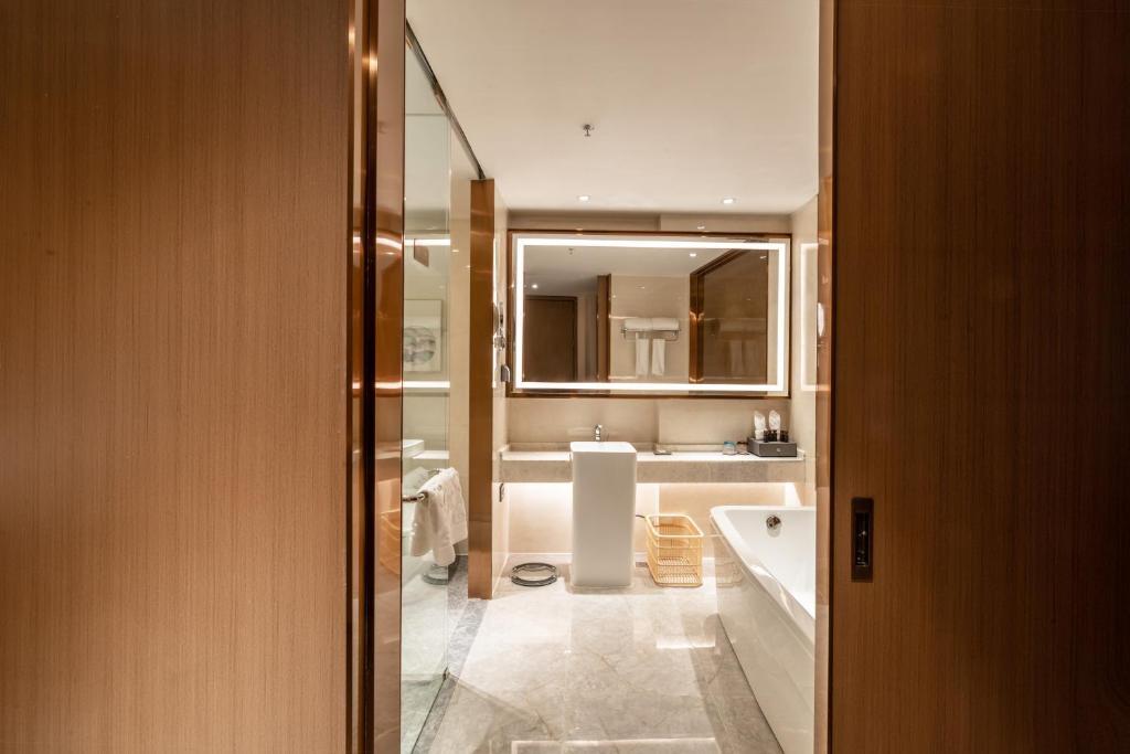 Чжанъе: Qilian Pearl Hotel Zhangye