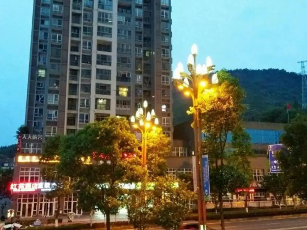 Яань: Hairui Hotel