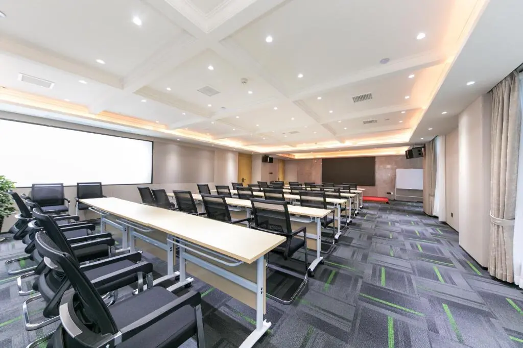Чжанцзяцзе: Ji Hotel Zhangjiajie Tianmenshan