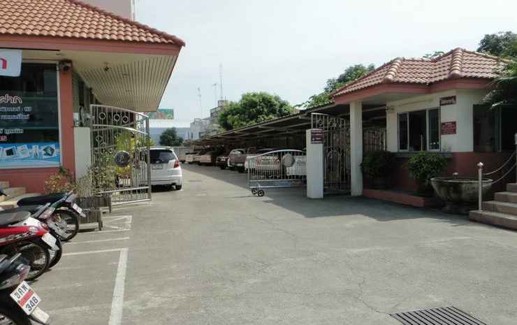 Накхон-Патхом: Phetchkasem Apartment Nakhon Pathom