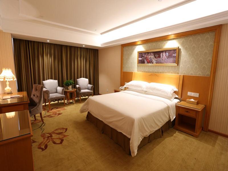Бенгбу: Vienna Hotel Anhui Bengbu Haijixing