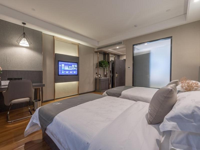 Хэфэй: GreenTree Eastern Hefei City Binhu Ziyun Road Hotel