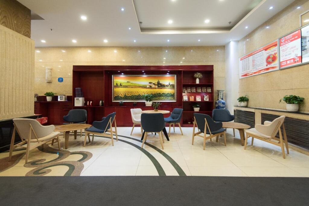 Урумчи: Hanting Hotel Urumqi Huanghe Road