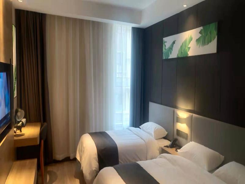 Тяньцзинь: UP AND IN Hotel Tianjin Dongli District Konggang Huaming Town