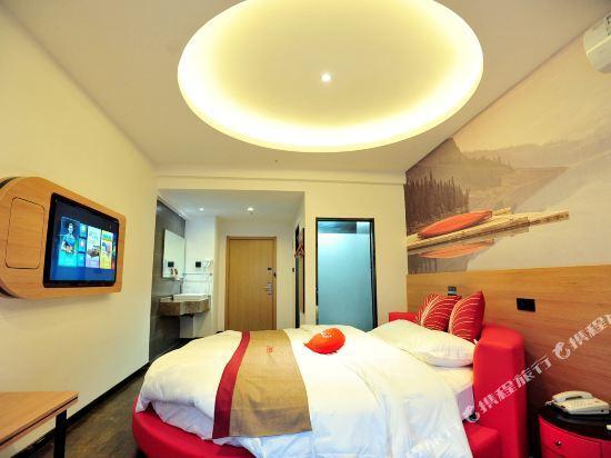 Сучжоу: Thank Inn Plus Jiangsu Suzhou Wujiang District Xincheng Wuyue Plaza