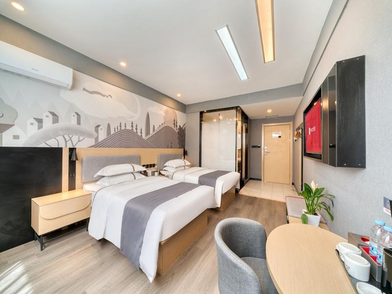 Дунъин: Thank Inn Shandong Dongying Dongcheng Wanda Plaza