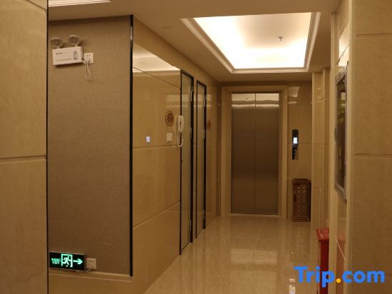 Шэньчжэнь: Fuyue Hotel