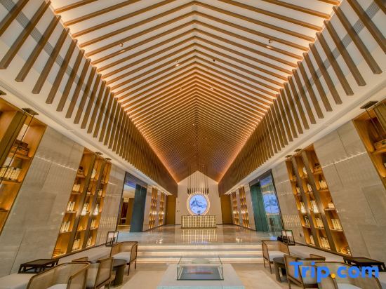 Ханчжоу: Found Retreat Jiande Hangzhou