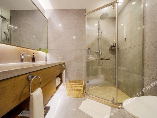 Хуанши: New Century Hotel Daye Zhongyi