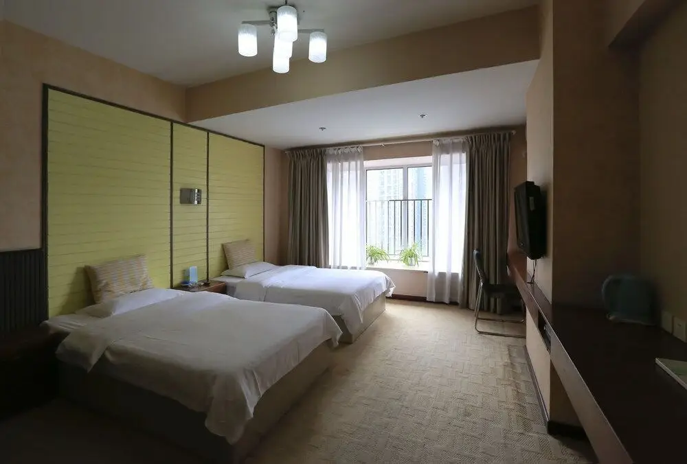 Чунцин: IF Hotel