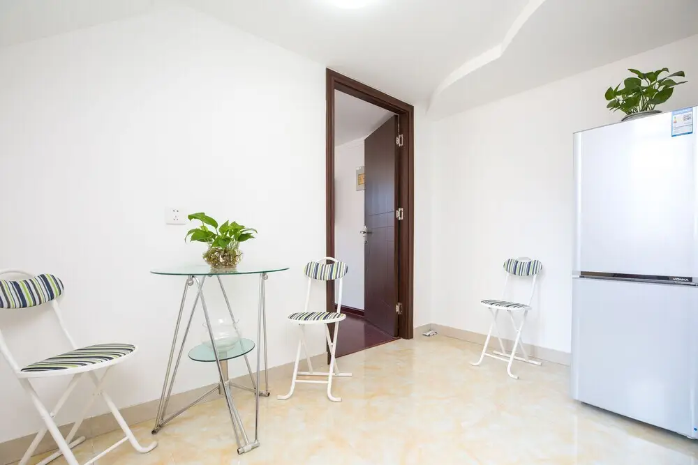 Шанхай: Shanghai Light Inn Apartment