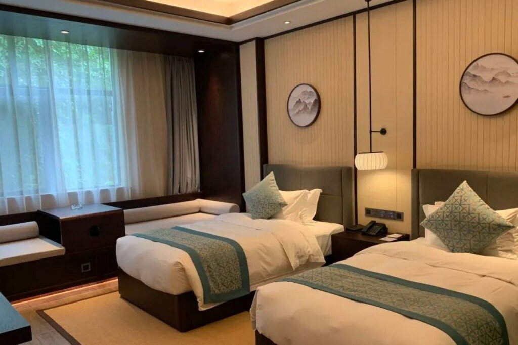 Сяньнин: Ramada by Wyndham Xianning Xishan Mountain