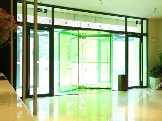 Чжэнчжоу: Junhe Hotel Zhengzhou Hi-Tech Zone