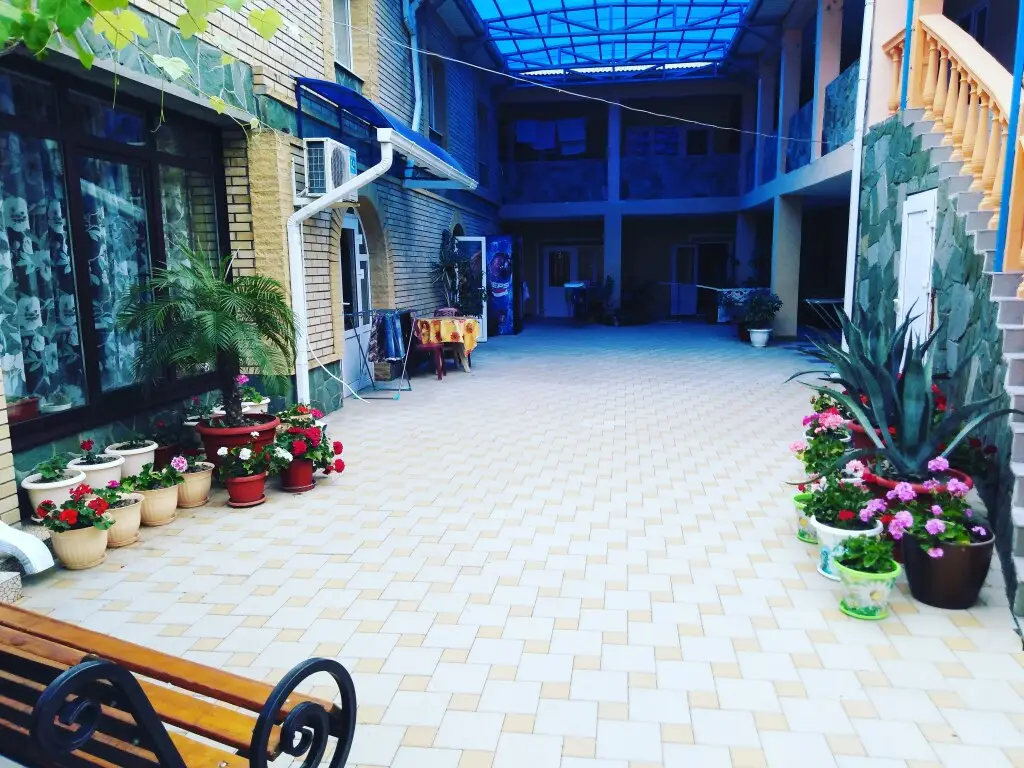 Лермонтово: Angelina Guest House